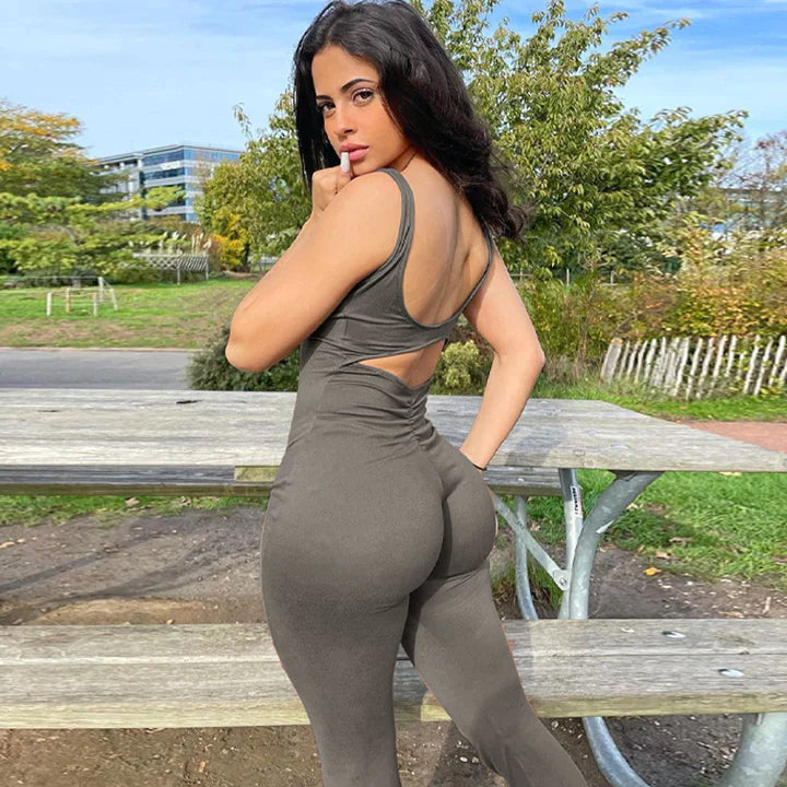 VogueFlare - V-Back Flared Viral Backless Jumpsuit - armonhaven.com